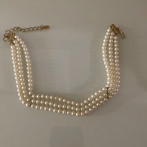 Costume, pearl choker necklace, 16”👜🕶️